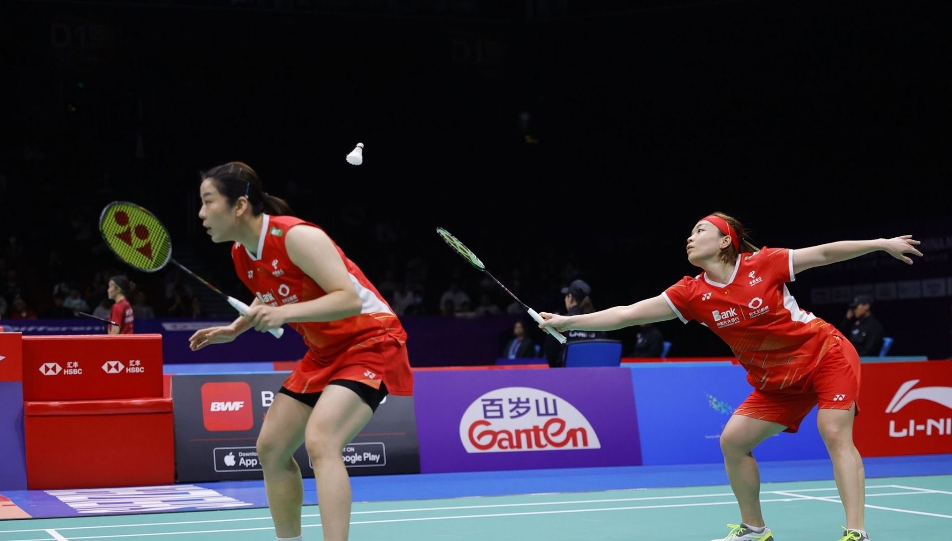 屡被对手撕 屡被对手撕