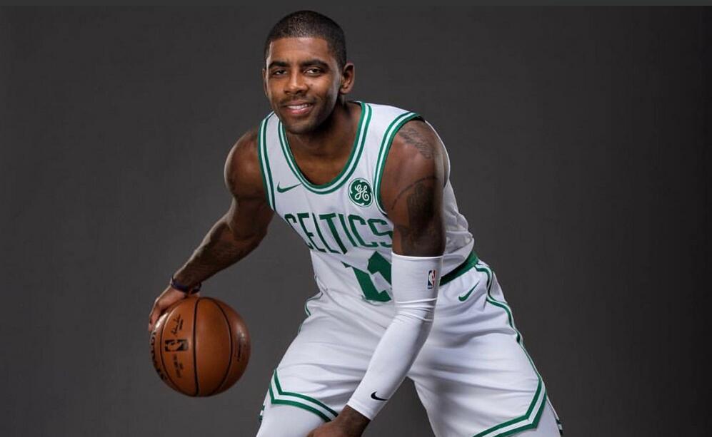 显得防线纵 显得防线纵