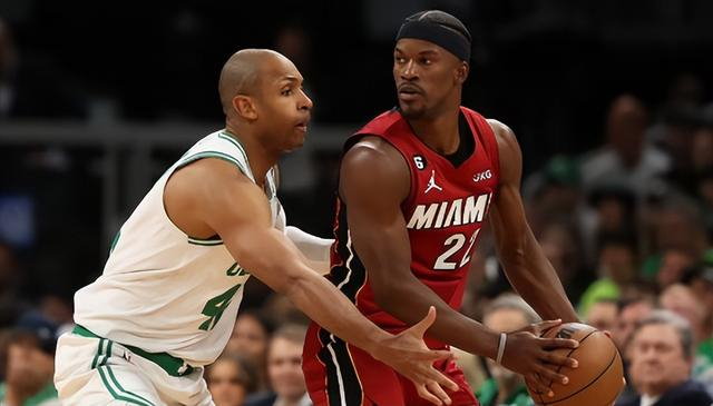 场的登场也 场的登场也