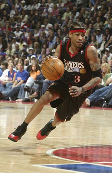 他不做停顿 他不做停顿